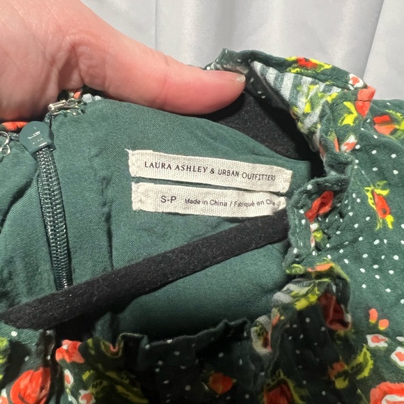 Laura Ashley x Urban Outfitters Maisy Mock Neck Mini Floral Dress - Picture 4 of 7